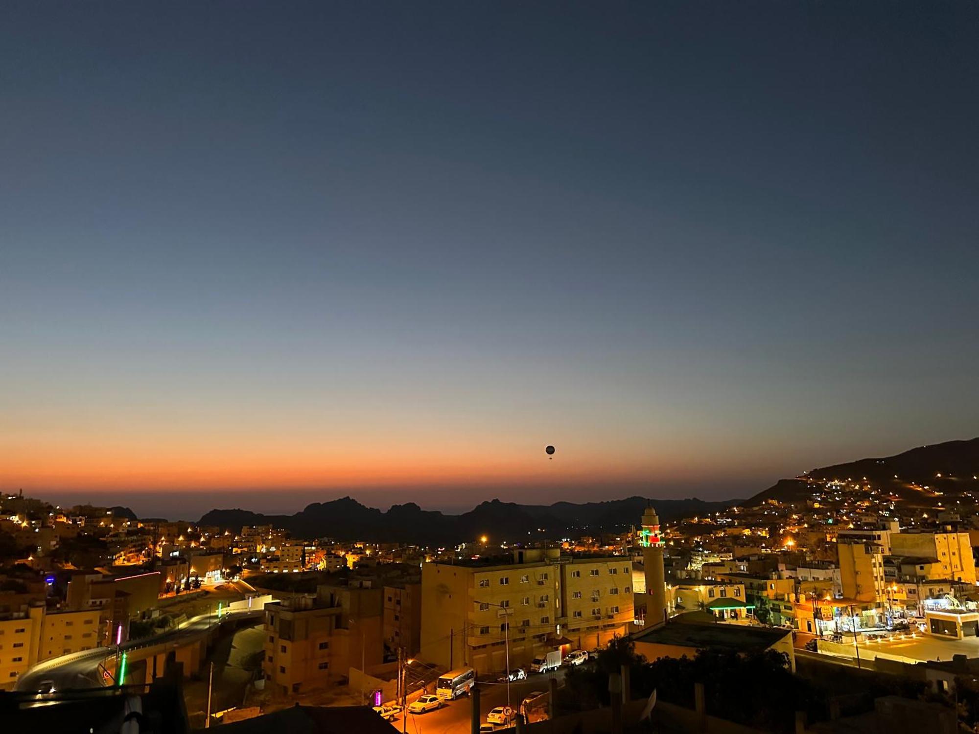 Petra Sky Hotel Wadi Musa Exterior photo